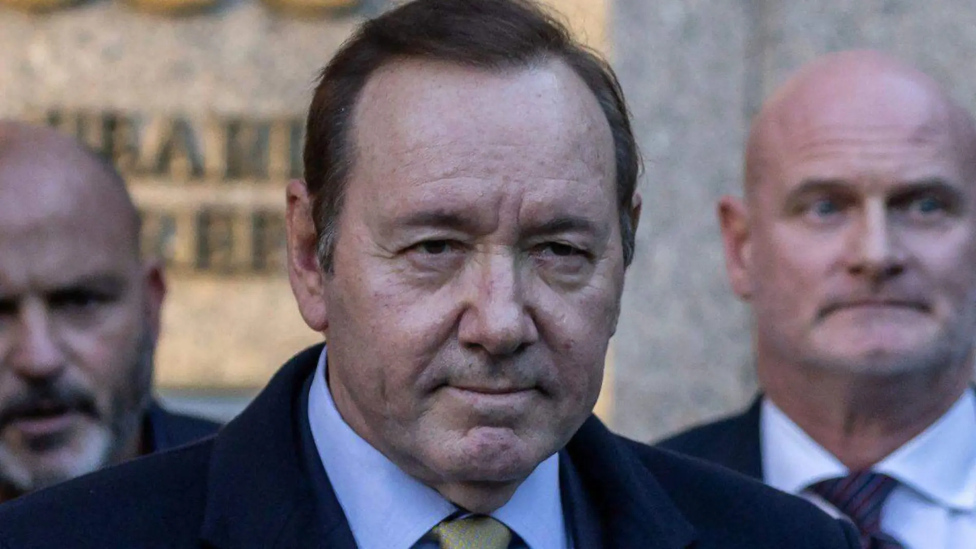 Kevin Spacey libra acusación de abuso sexual